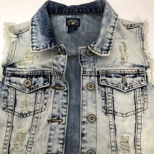 SALE 3/ $ 20 
Blue Asphalt short denim vest! EUC